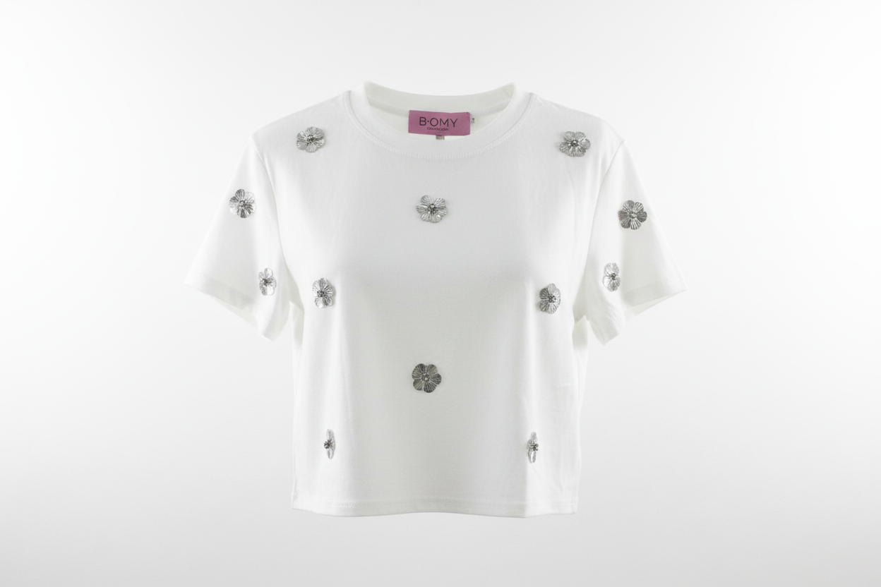Blusa con Flores de Pedrería
