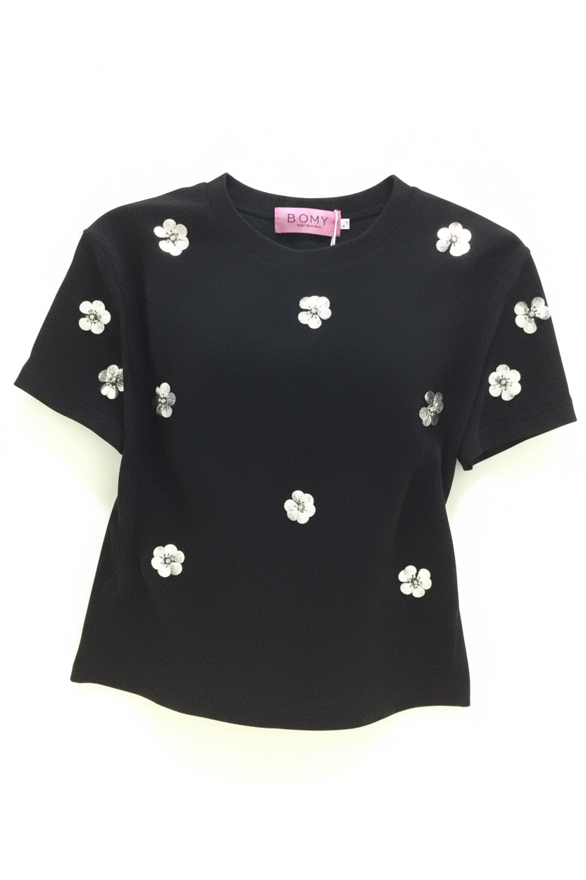 Blusa con Flores de Pedrería